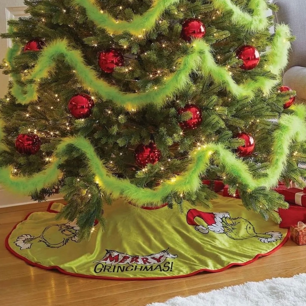 Department 56 Grinch Treeskirt , 48 Inch, Multicolor